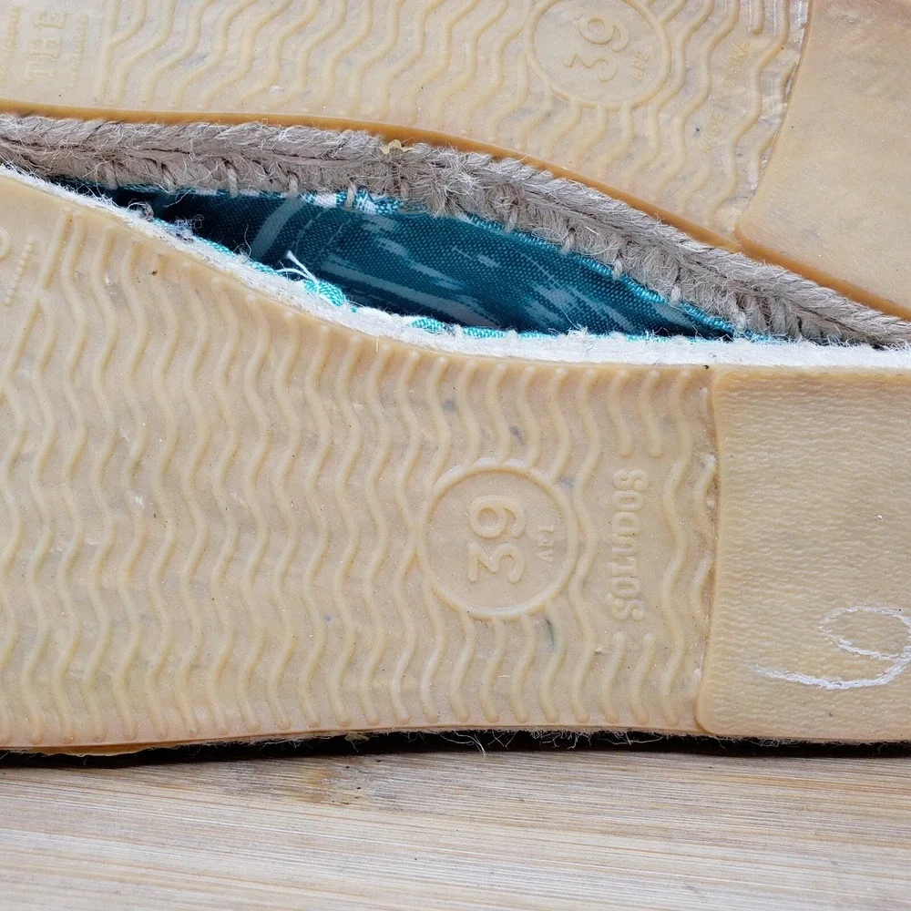 Soludos Espadrilles Womens 8.5 Blue Green Canvas Shoes Southwest Print Turquoise